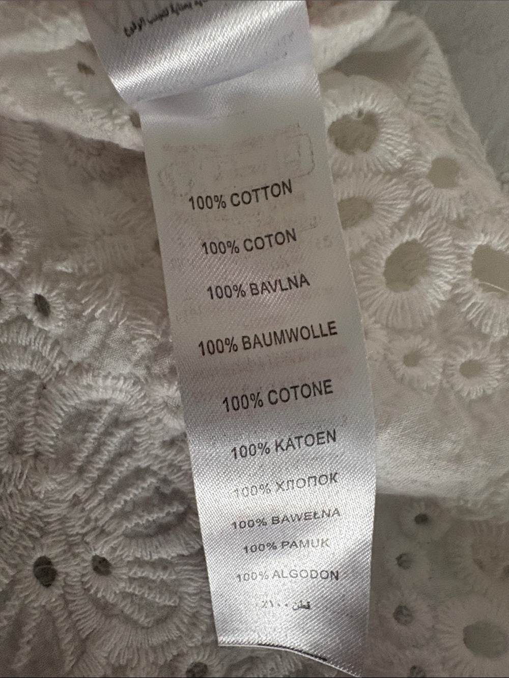 APRICOT White Eyelet Embroidered V-Neck Cotton Blouse Size S - Picture 5 of 5